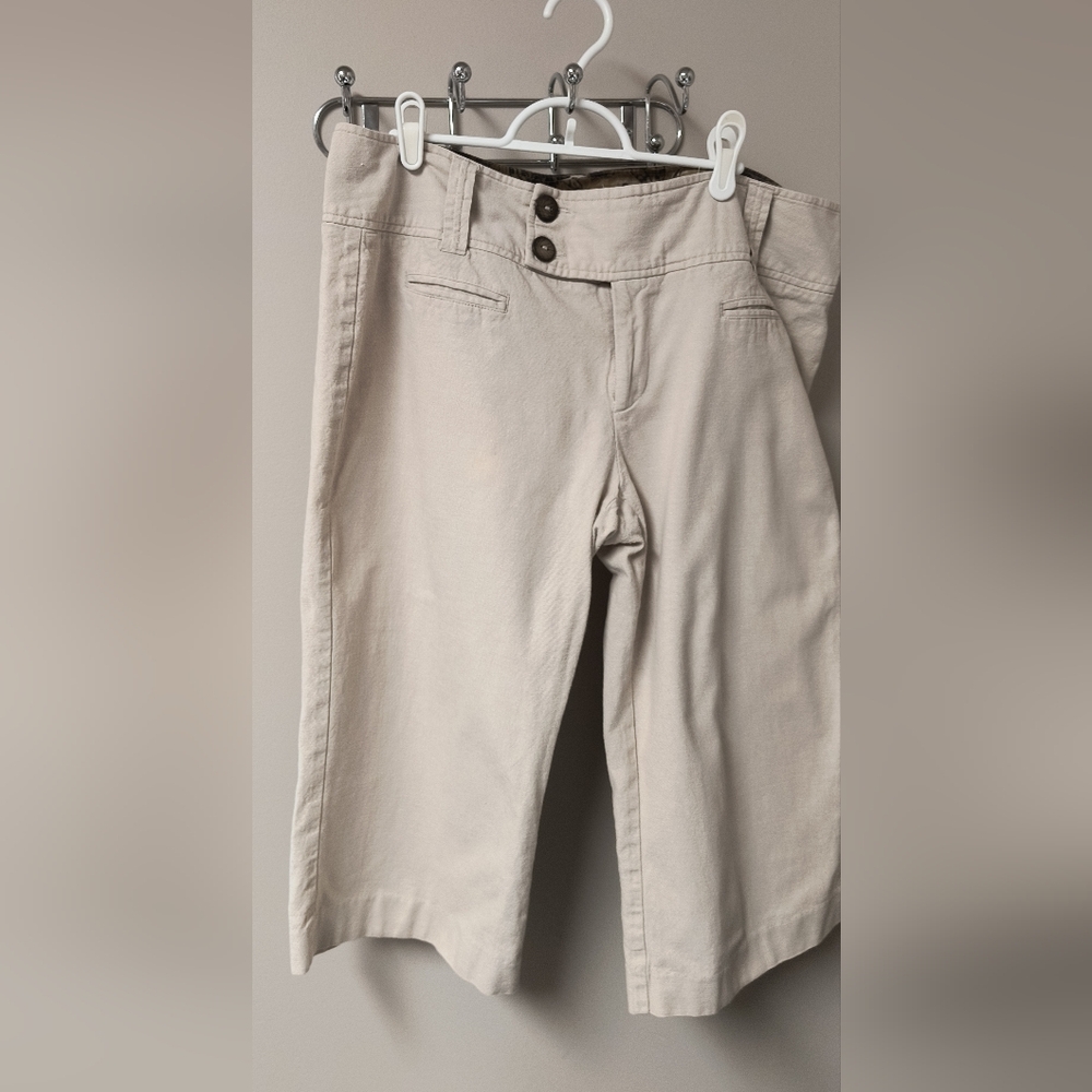 Light Tan Cottn Blend  Capris
